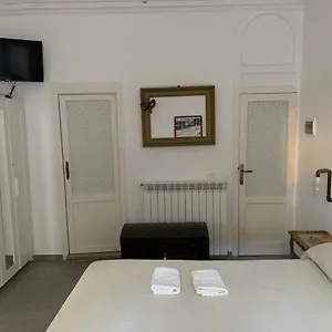 Fraleporte Bed & Breakfast